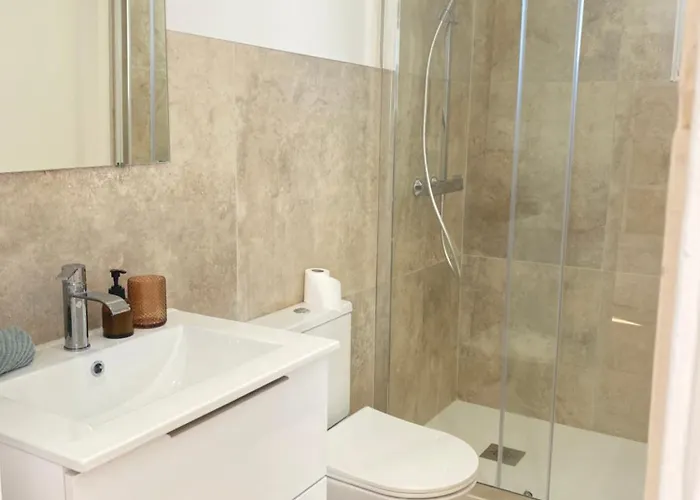 Great Flat! 12 Minute Walk From Train Station And Palais شقة كان